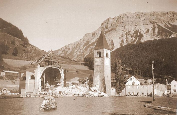 Das Dorf wird überflutet